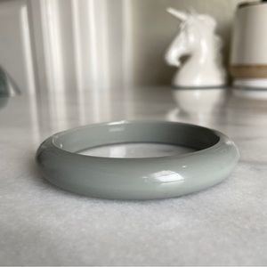 VINTAGE • 80s Gray Plastic Bangle Retro Cute Minimalist Bracelet Posh Weird Girl